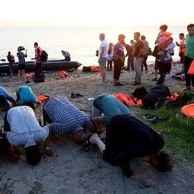 مسلمان نبودن شرط پذیرفته شدن مهاجران در اروپا